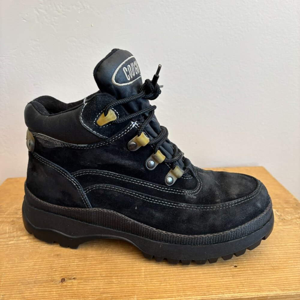 Old School Cougar hiking boots
